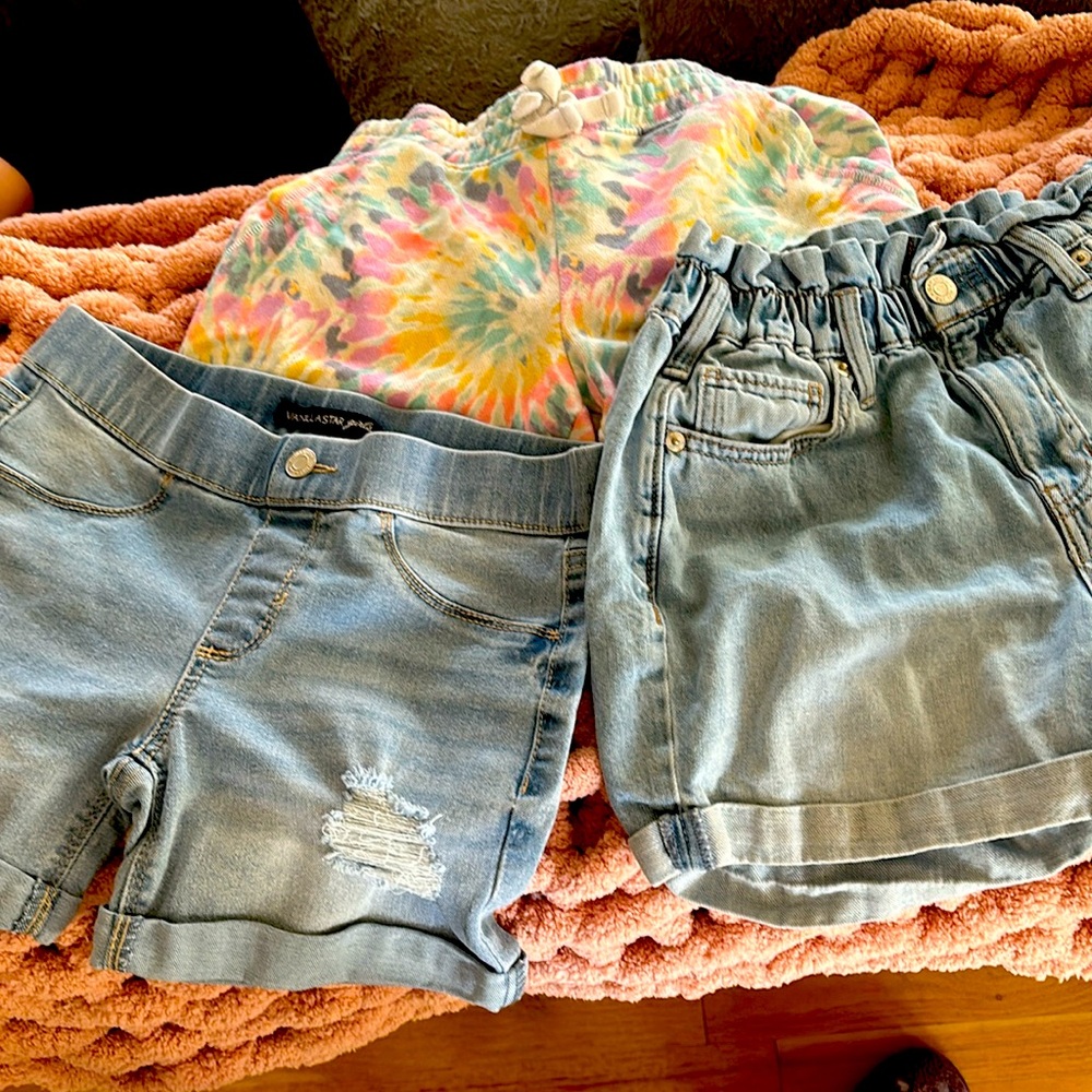 Trio bundle of girls size 10/12 shorts EUC